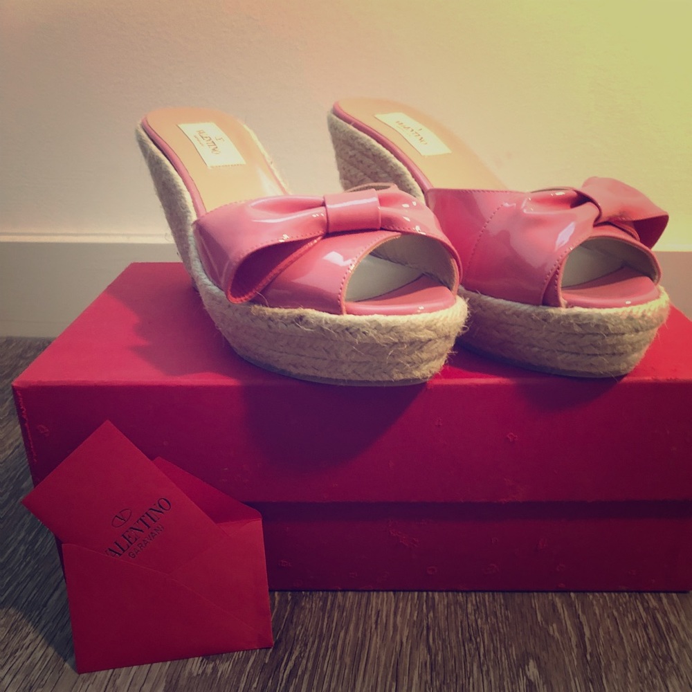 Valentino patent pink wedge espadrilles NWT
